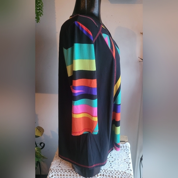 Libra Multi Colored Abstract Print Cropped Sleeve Top 1X - Picture 4 of 7